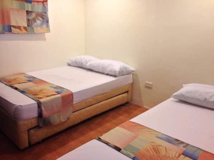 Miami Heat Beach Resort Morong  Exterior foto